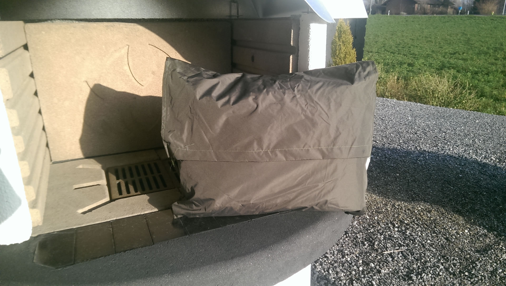 Abdeckhaube mit Tasche